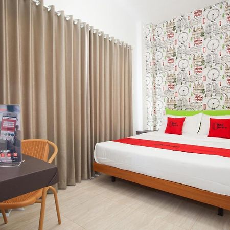Hotel Reddoorz Near Museum Angkut Batu Exterior foto